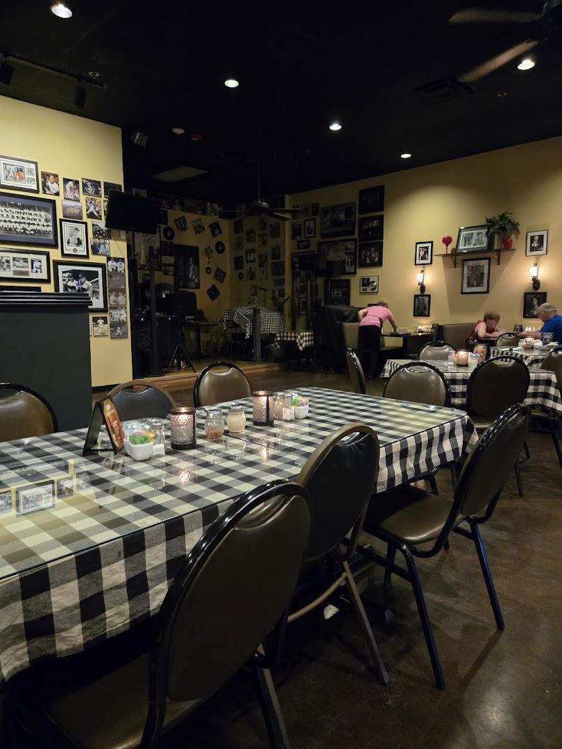 Dominic's Bistro Italiano